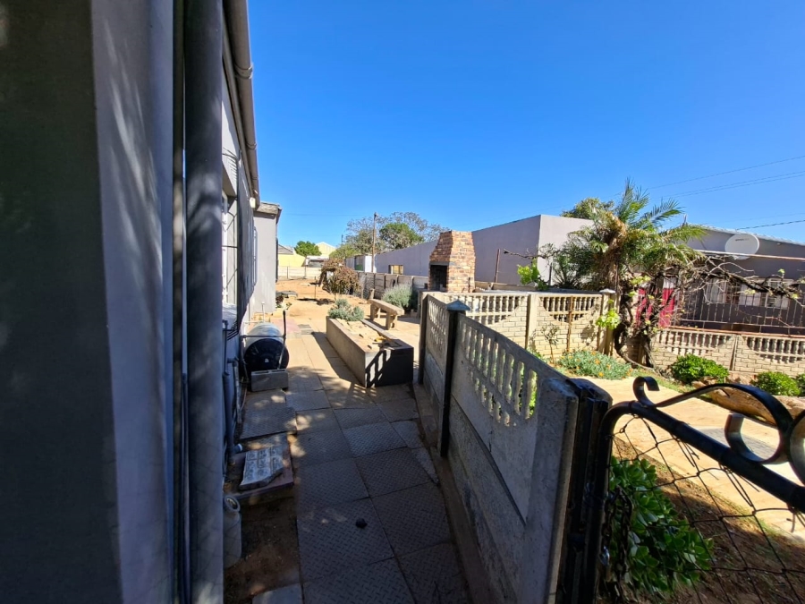 4 Bedroom Property for Sale in Klawer Western Cape